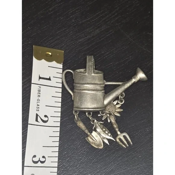 JJ Jonette Jewelry Pewter Watering Can Gardening Brooch Pin Sunflower Tools - Picture 4 of 4